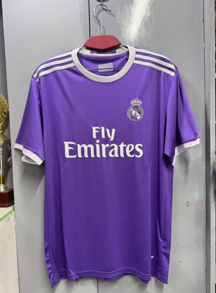 Real Madrid 2016–17 Away Purple Kit