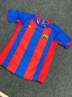 FC Barcelona’s memorable football eras with the FC Barcelona 🇪🇸 2004/05 Home Kit