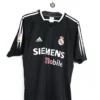 Real Madrid 2004-05 away kit