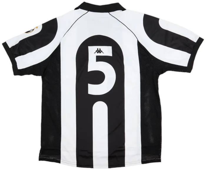 Juventus 1997–98 Home Kit Black White Stripes