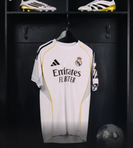Real Madrid 2025/26 Home Jersey Player Version Authentic Football Kit