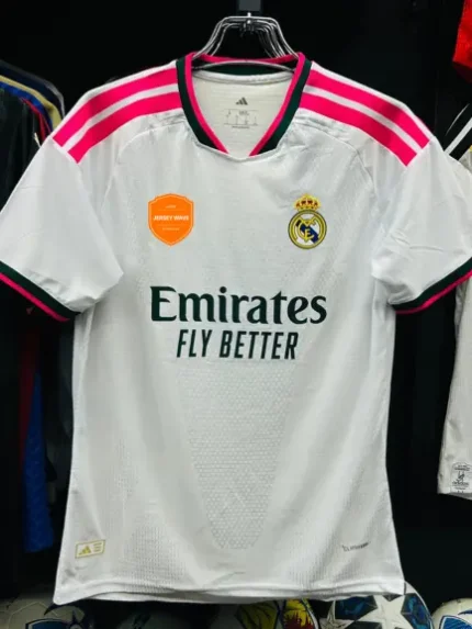 Real Madrid 2026/27 Rumor Home Kit featuring a modern concept design inspired by upcoming season leaks and fan expectations. Stylish, comfortable, and perfect for Madridistas.