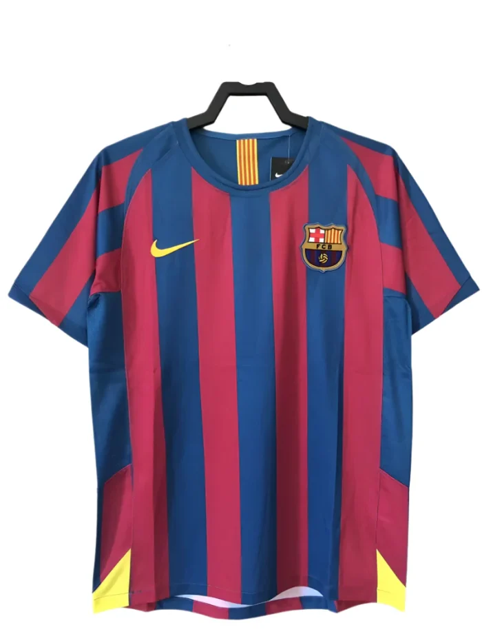 FC Barcelona 2005/06 Reissue Half Sleeve Jersey Retro Football Shirt