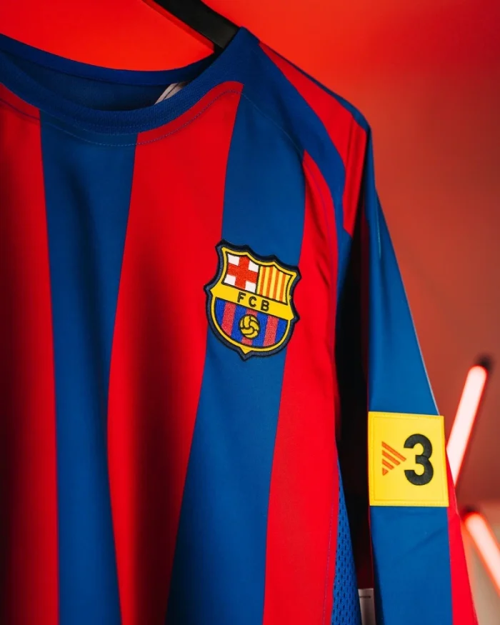 FC Barcelona 2005/06 Reissue Long Sleeve Jersey – Classic Retro Kit Bangladesh - Image 4