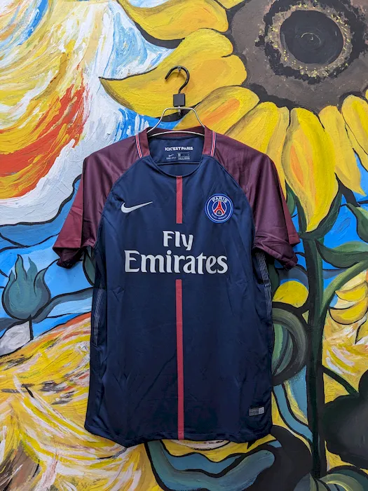 PSG 2017-18 Home Jersey1 PSG 2017/18 Home Jersey – Classic Paris Saint-Germain Football Shirt - Image 1